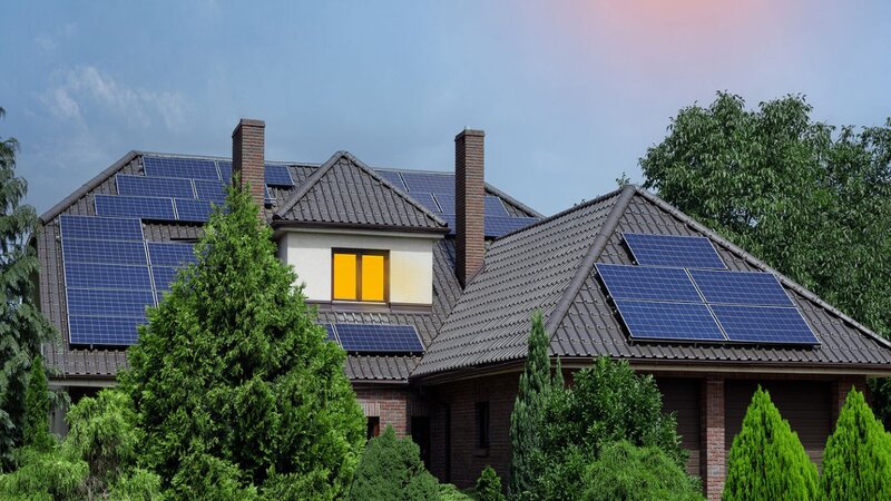 Solar as a Smart Investment in Luxury & Sustainability